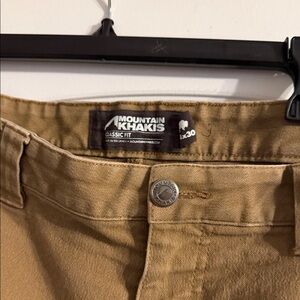 Mountain Khakis Men's Classic Fit Brown Chinos
